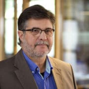 Im Vorfeld seines Vortrages zum 6. Göttinger Marketingtag am 11. November 2016, hat Herr Professor Riekhof ein Interview mit Herrn Christian Rauffus, dem Geschäftsführer der Rügenwalder Mühle, geführt.