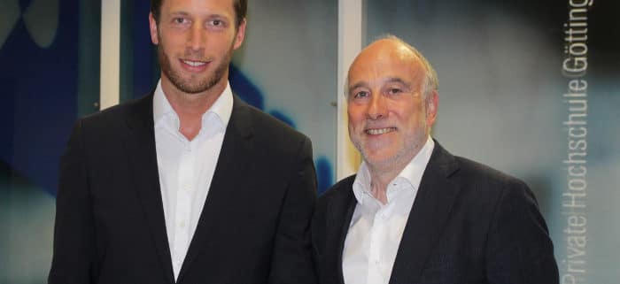Eine beeindruckende Erfolgsgeschichte: Mit gerade mal 30 Jahren stieg PFH-Absolvent Sebastian Benndorf als einer der Jüngsten überhaupt ins VW-Management auf...