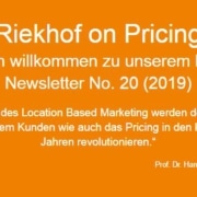 Sowohl zahlreiche wissenschaftliche Studien wie auch unsere eigenen empirischen Projekte zeigen sehr eindeutig auf, dass die Relevanz (und damit Wirksamkeit) von Werbebotschaften deutlich größer ist, wenn sie im richtigen Kontext zugestellt werden - etwa digital vor Ort beim Shopping.