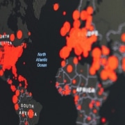 How will we live and do business after the pandemic? In its current white paper, the Future Institute describes four possible scenarios of how the Corona crisis can change the world - in societal and economic terms.