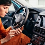 For Volkswagen manager Dr. Kersten Markus Lange, connectivity services are a prerequisite for many future fields of mobility. In the interview, the head of vehicle logistics talks about convenient online charging station bookings for electric cars, about new trends such as Car2Car and Car2X communication, voice assistants and hands-free operation. And about dealing with all the data.