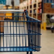 Pricing issues are not often enough on the agenda in corporate controlling - yet the price is the most effective profit driver in most companies. In a guest contribution on the C4B platform, pricing expert Prof. Hans-Christian Riekhof illuminates this topic.