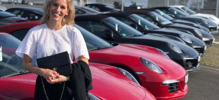 At the "Xmas-Lectures" on November 28, 2024 at the Private University of Göttingen, former students are expected with exciting marketing short lectures: Franziska Jostock (Porsche AG), Sebastian Thöne (Meiller Elevator Doors GmbH) and Lukas Breustaedt (locandis GmbH).